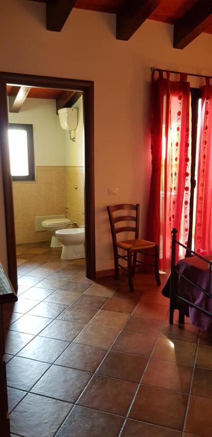 Bed & Breakfast S' Accorru Bed & Breakfast SantʼAntìoco Exterior foto