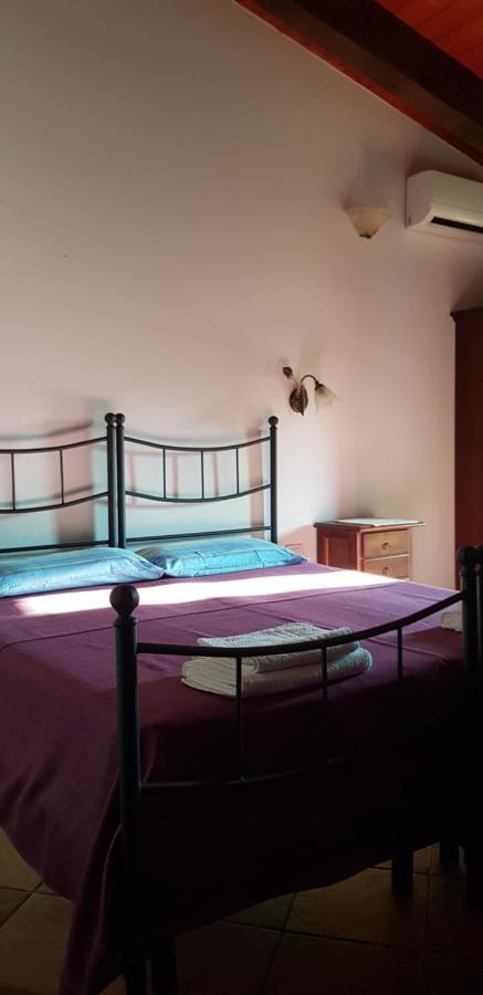 Bed & Breakfast S' Accorru Bed & Breakfast SantʼAntìoco Exterior foto
